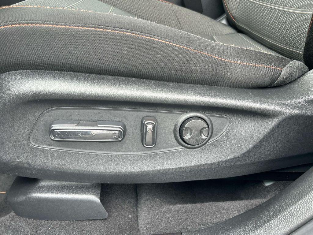 used 2024 Honda CR-V Hybrid car, priced at $35,986