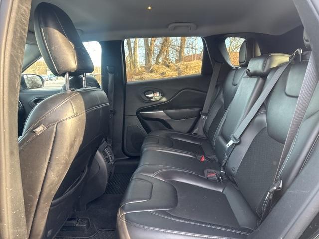 used 2019 Jeep Cherokee car, priced at $14,974