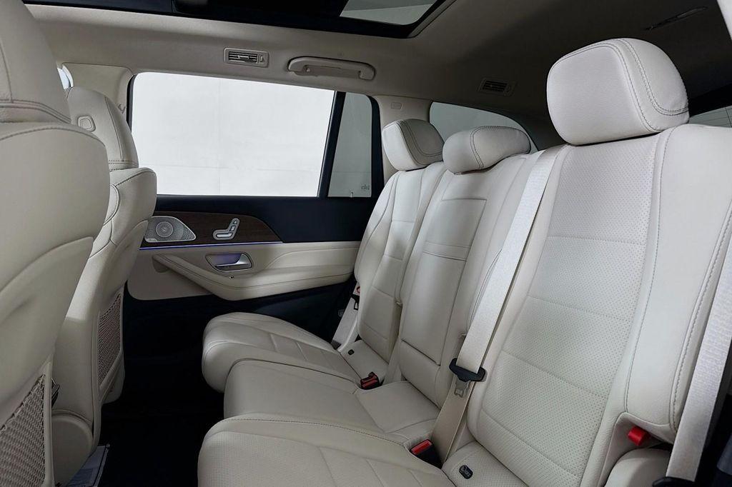 new 2026 Mercedes-Benz GLS 450 car, priced at $93,580