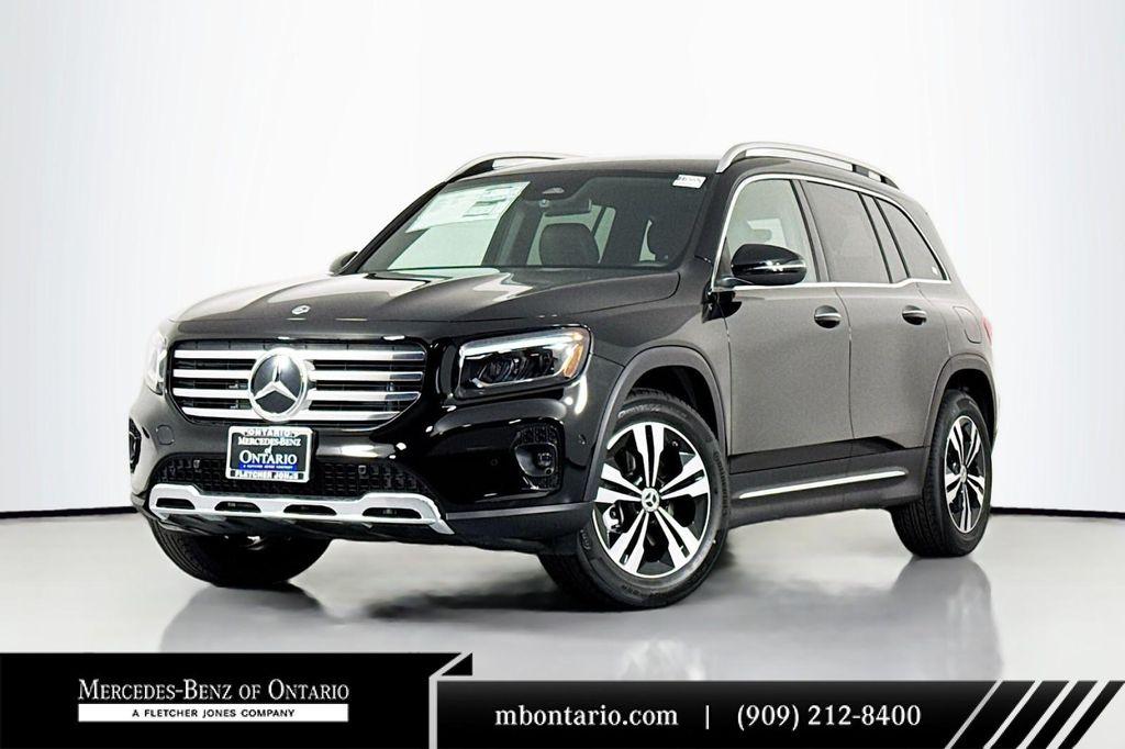 new 2025 Mercedes-Benz GLB 250 car, priced at $47,145