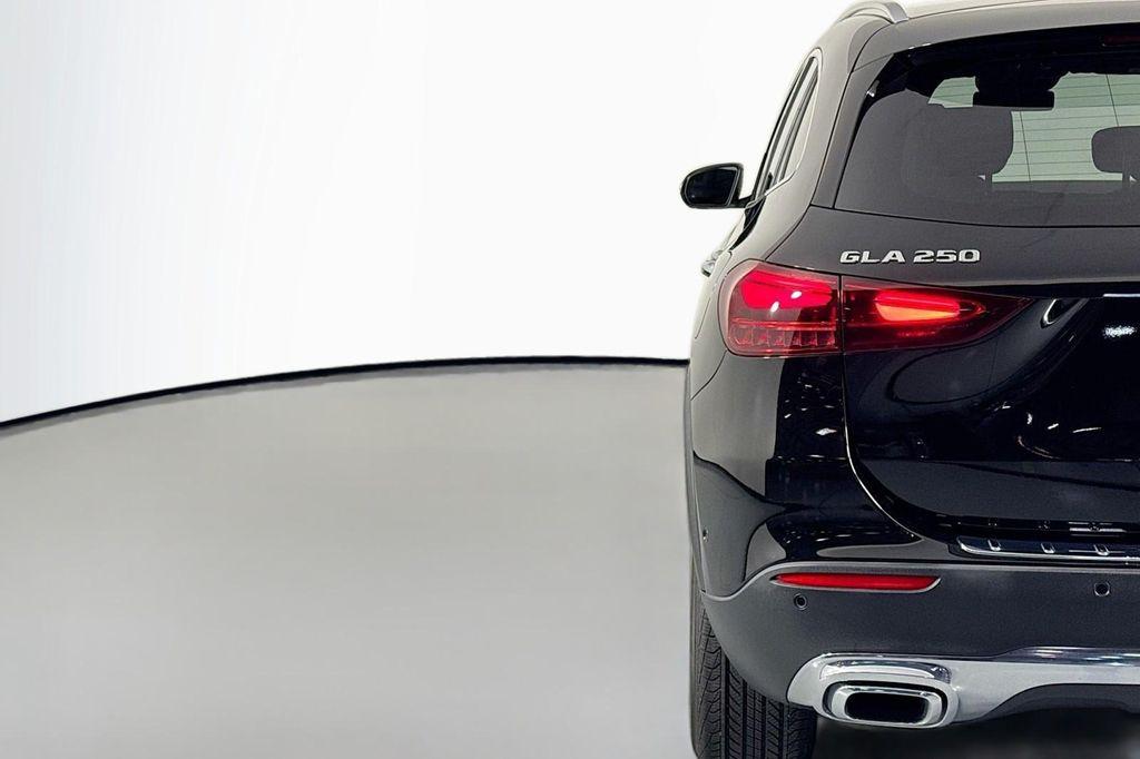 used 2025 Mercedes-Benz GLA 250 car, priced at $38,282