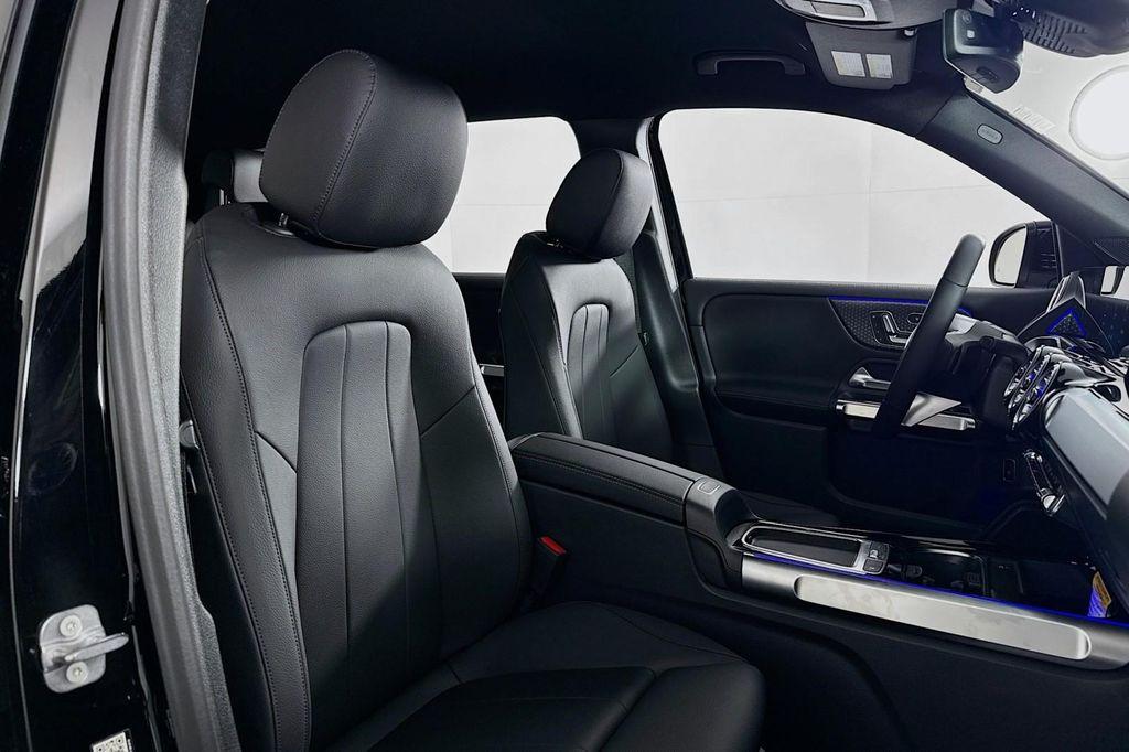 new 2025 Mercedes-Benz GLB 250 car, priced at $47,145