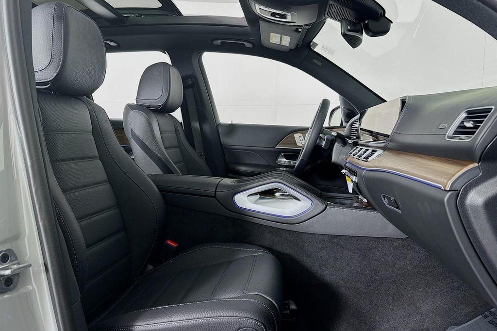 new 2026 Mercedes-Benz GLE 580 car, priced at $98,170