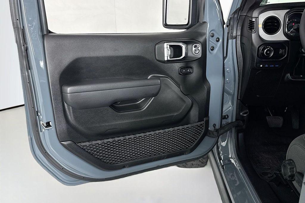 used 2025 Jeep Wrangler 4xe car, priced at $31,984