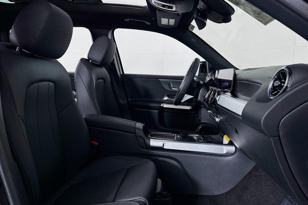 new 2026 Mercedes-Benz GLB 250 car, priced at $47,905