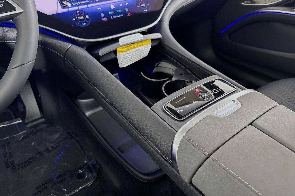 new 2026 Mercedes-Benz EQS 450 car, priced at $106,445