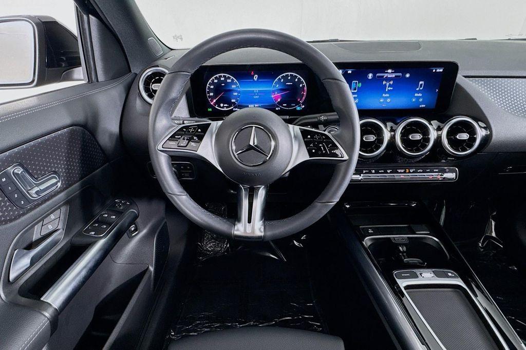 used 2026 Mercedes-Benz GLA 250 car, priced at $40,484