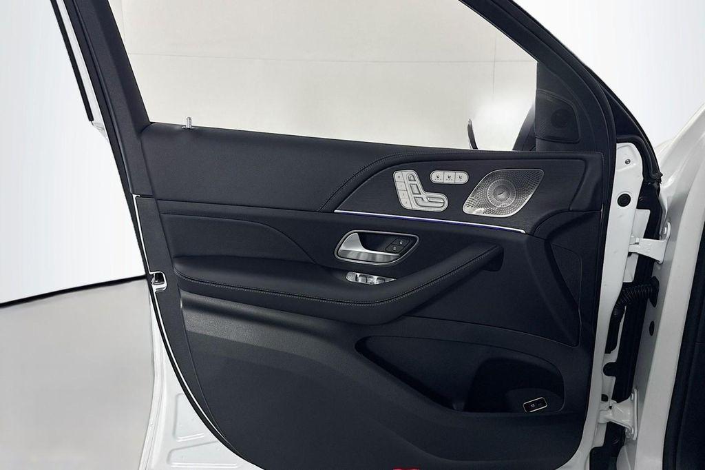 new 2026 Mercedes-Benz AMG GLE 53 car, priced at $100,700