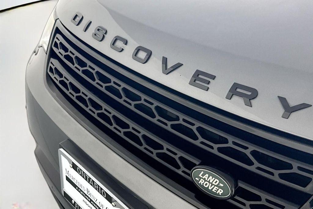 used 2017 Land Rover Discovery car, priced at $19,984