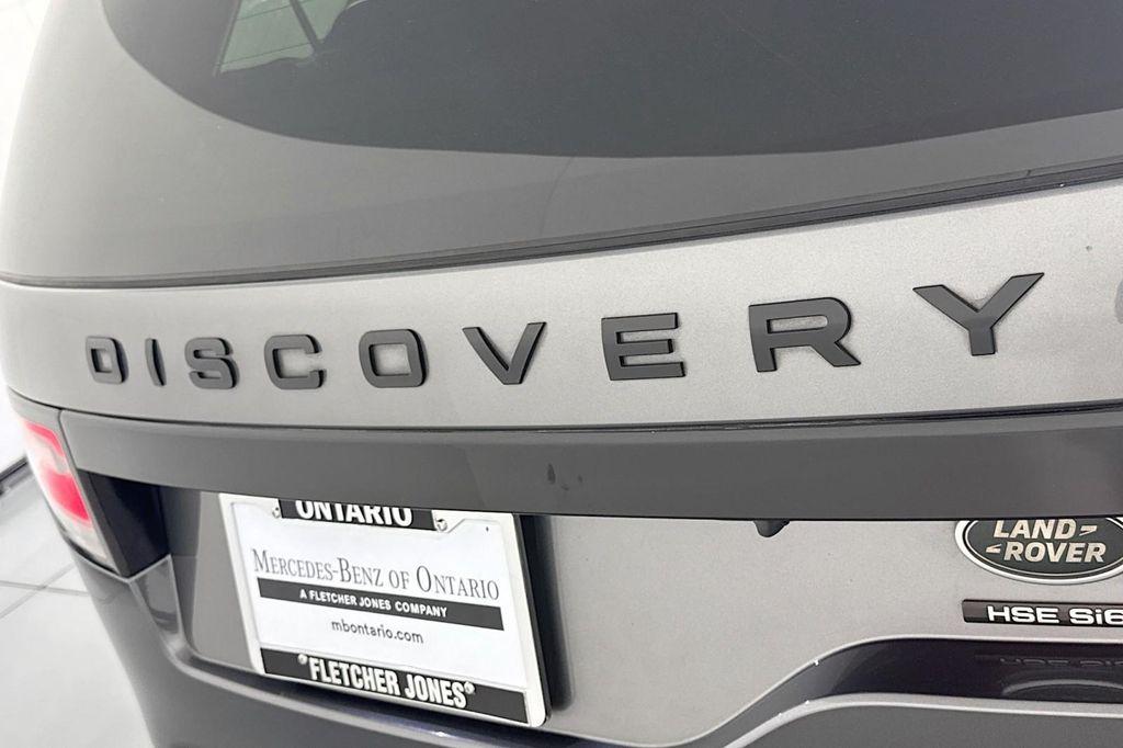 used 2017 Land Rover Discovery car, priced at $19,984