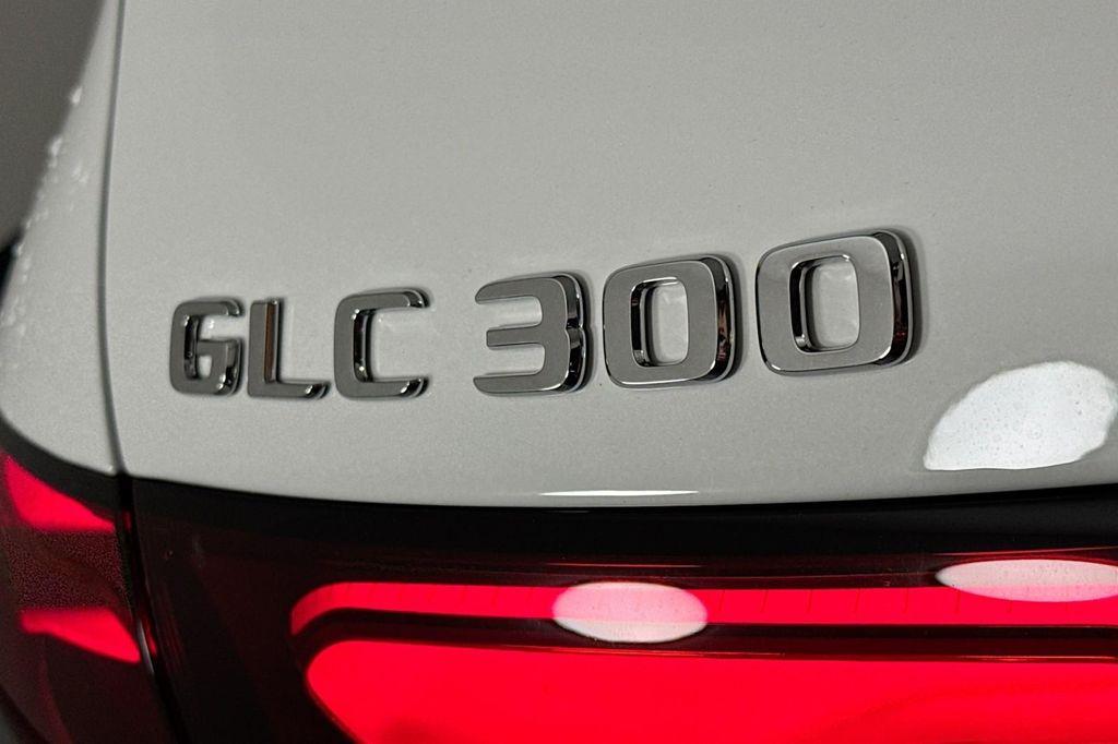 new 2026 Mercedes-Benz GLC 300 car, priced at $61,200