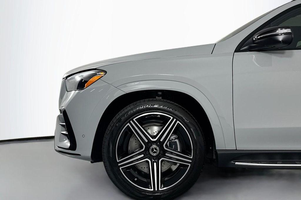 new 2026 Mercedes-Benz GLE 580 car, priced at $98,585