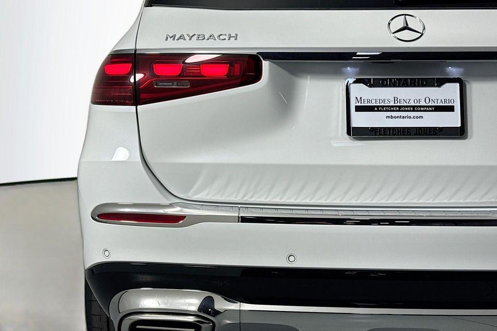 new 2026 Mercedes-Benz Maybach GLS 600 car, priced at $198,205