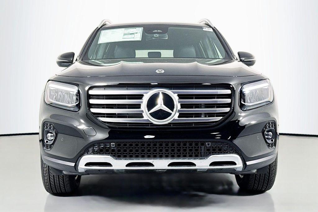 new 2025 Mercedes-Benz GLB 250 car, priced at $49,595