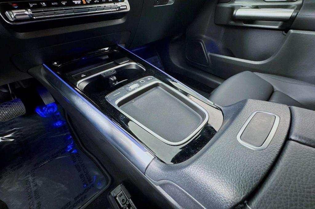 used 2025 Mercedes-Benz GLA 250 car, priced at $33,480