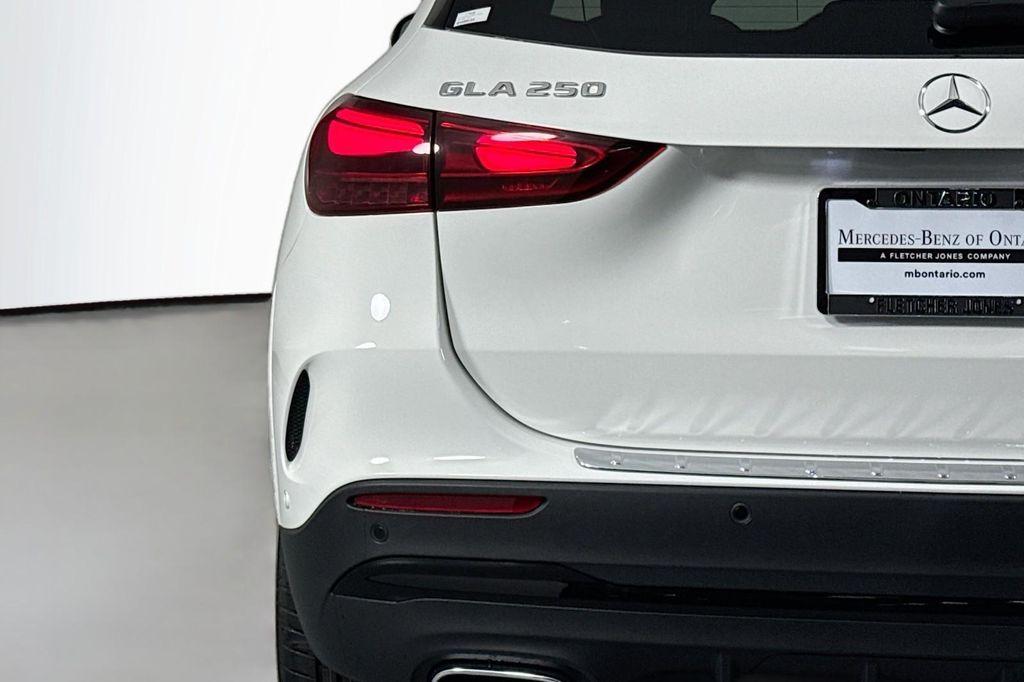 new 2026 Mercedes-Benz GLA 250 car, priced at $51,305