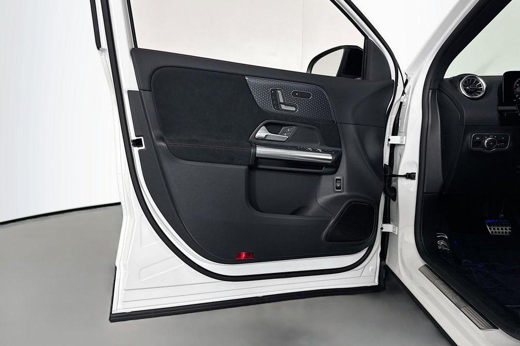 new 2026 Mercedes-Benz GLA 250 car, priced at $51,305