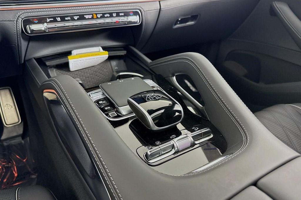 new 2026 Mercedes-Benz Maybach GLS 600 car, priced at $187,850