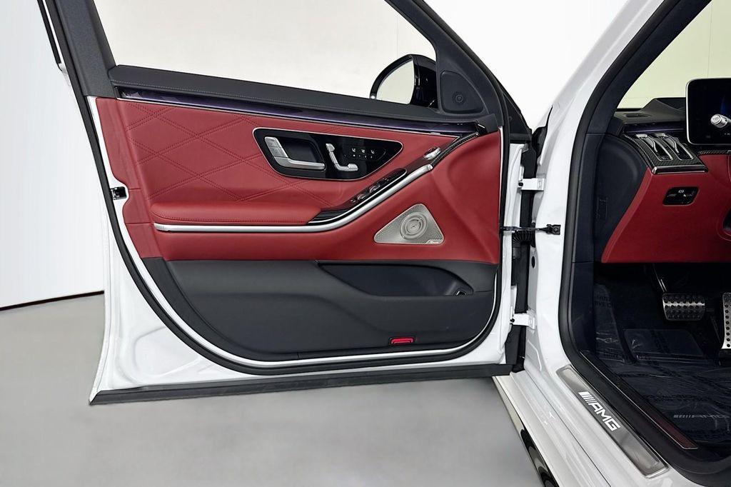 new 2026 Mercedes-Benz AMG S 63 E car, priced at $207,095