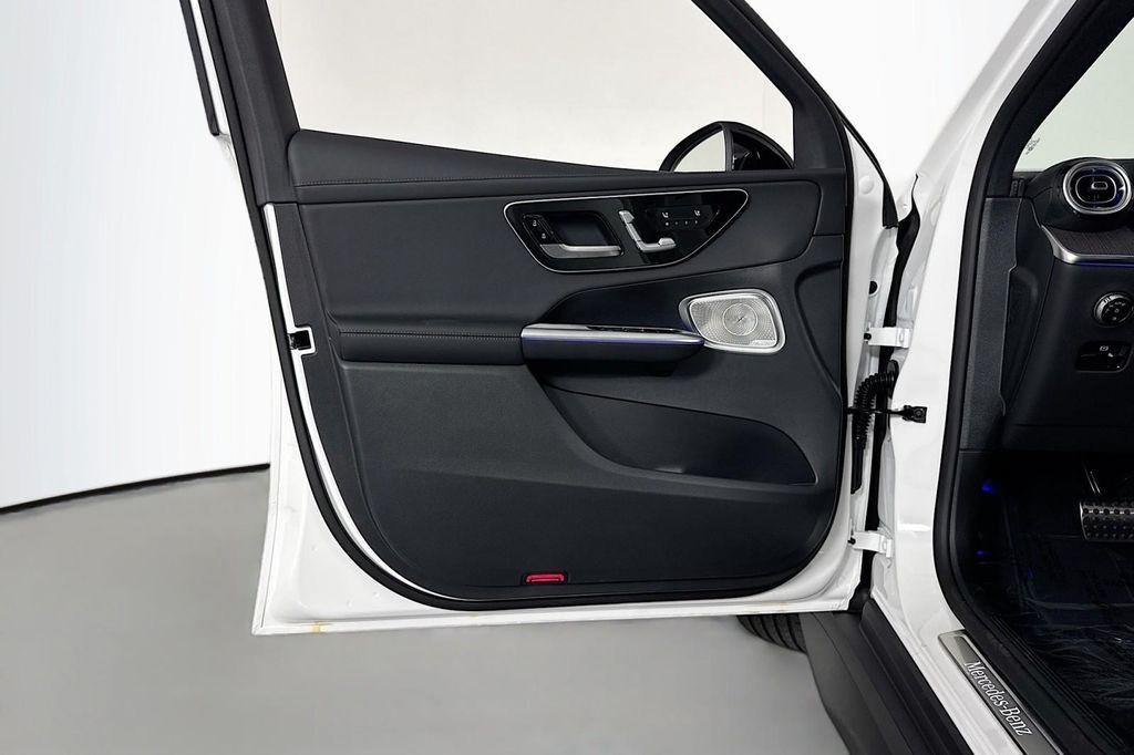 new 2026 Mercedes-Benz GLC 300 car, priced at $61,390