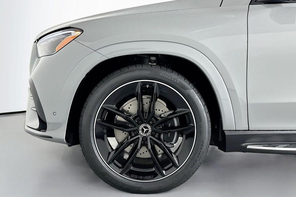 new 2026 Mercedes-Benz GLE 580 car, priced at $102,420