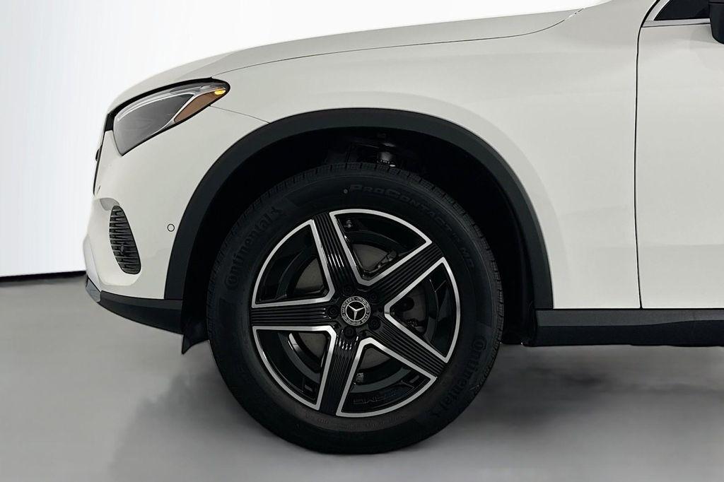 new 2026 Mercedes-Benz GLC 300 car, priced at $55,490