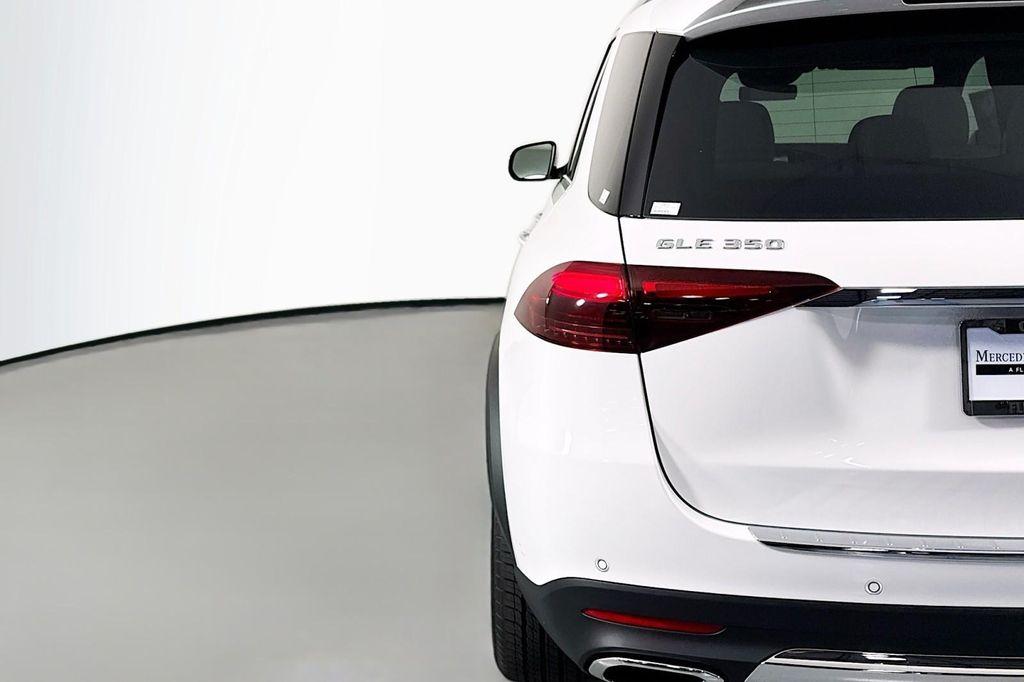 new 2026 Mercedes-Benz GLE 350 car, priced at $68,920