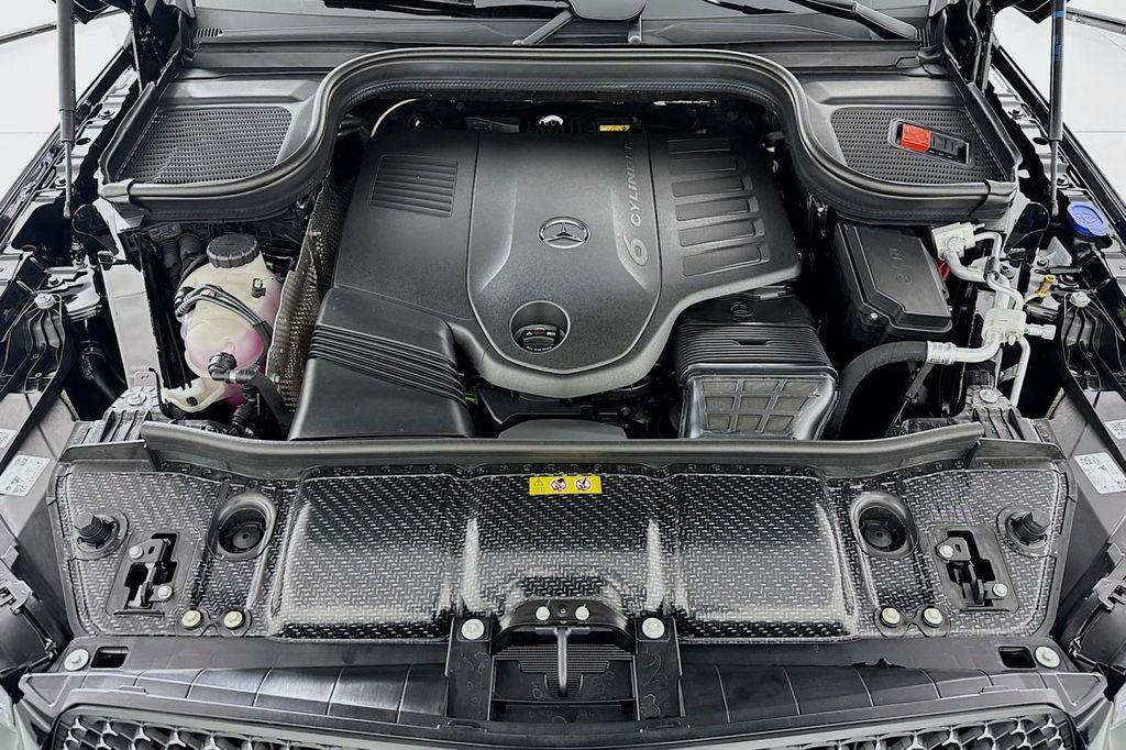 new 2026 Mercedes-Benz GLE 450 car, priced at $82,000