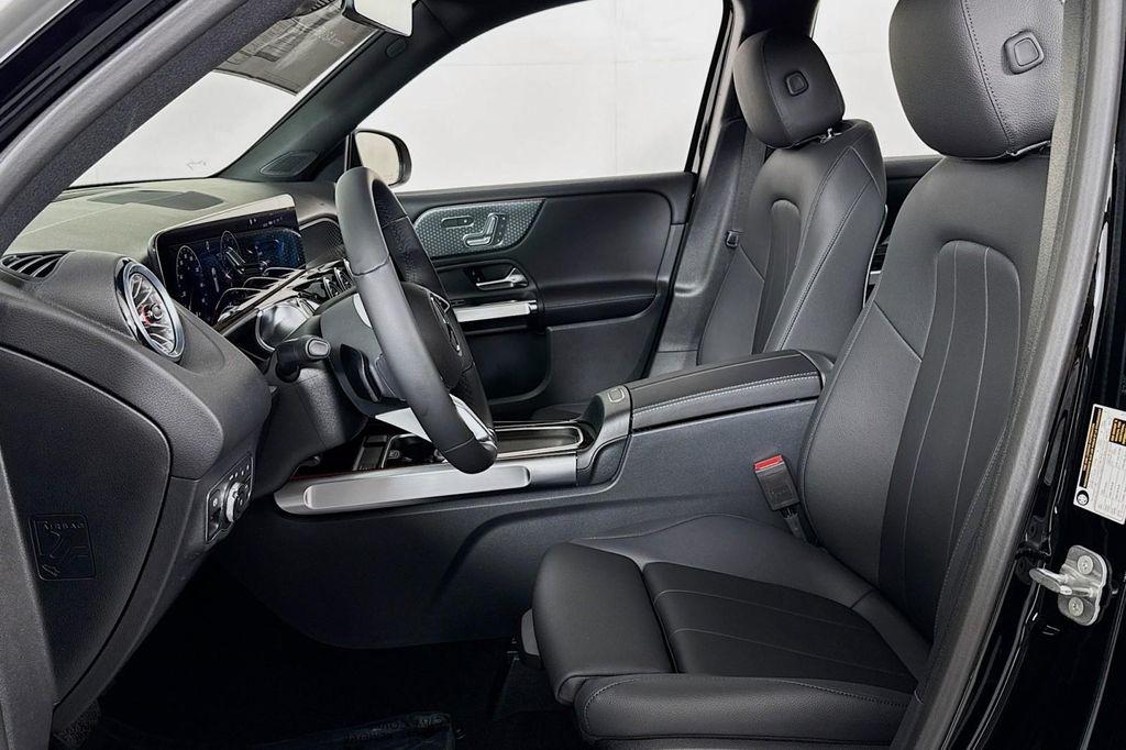 new 2025 Mercedes-Benz GLB 250 car, priced at $47,145