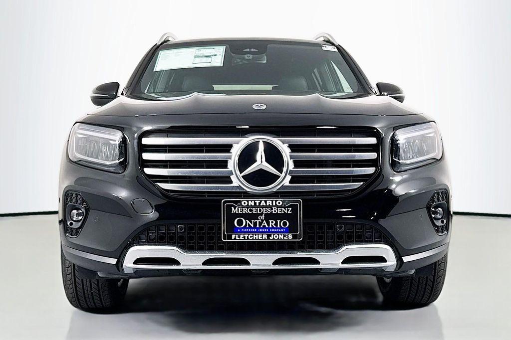 new 2025 Mercedes-Benz GLB 250 car, priced at $47,145