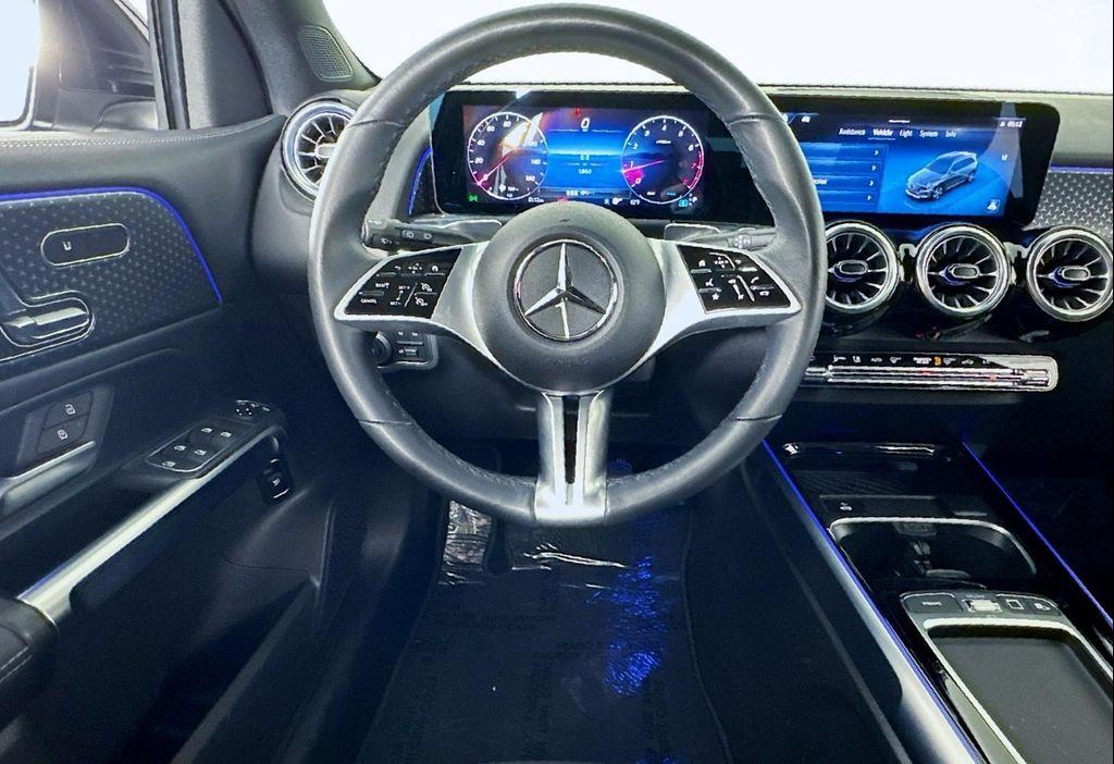 used 2025 Mercedes-Benz GLB 250 car, priced at $36,981