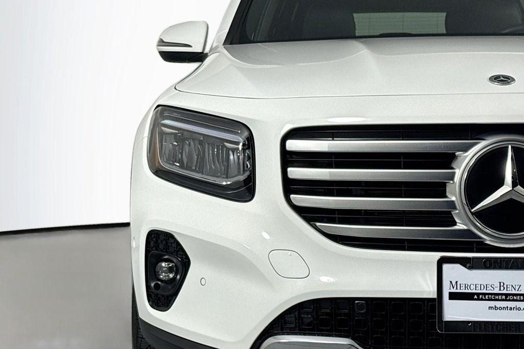 used 2025 Mercedes-Benz GLB 250 car