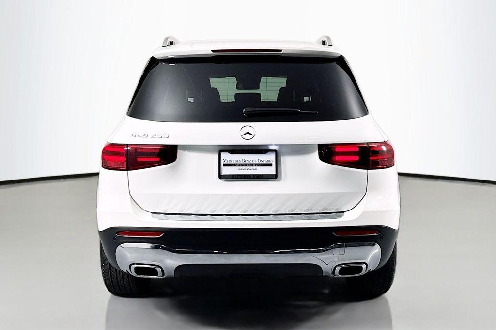 used 2025 Mercedes-Benz GLB 250 car