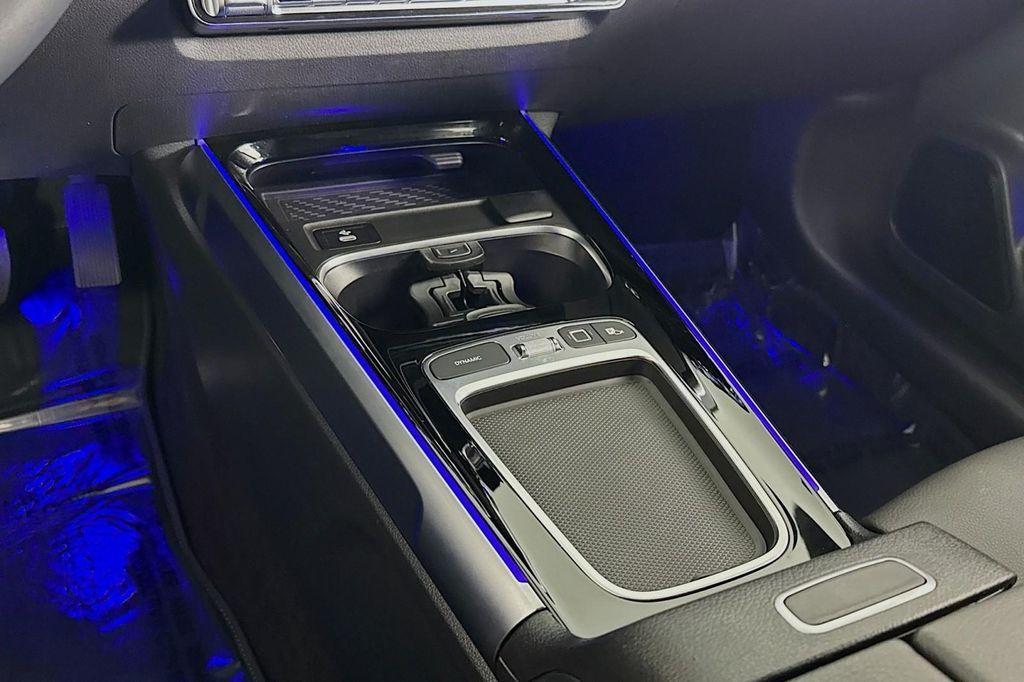 used 2025 Mercedes-Benz GLB 250 car