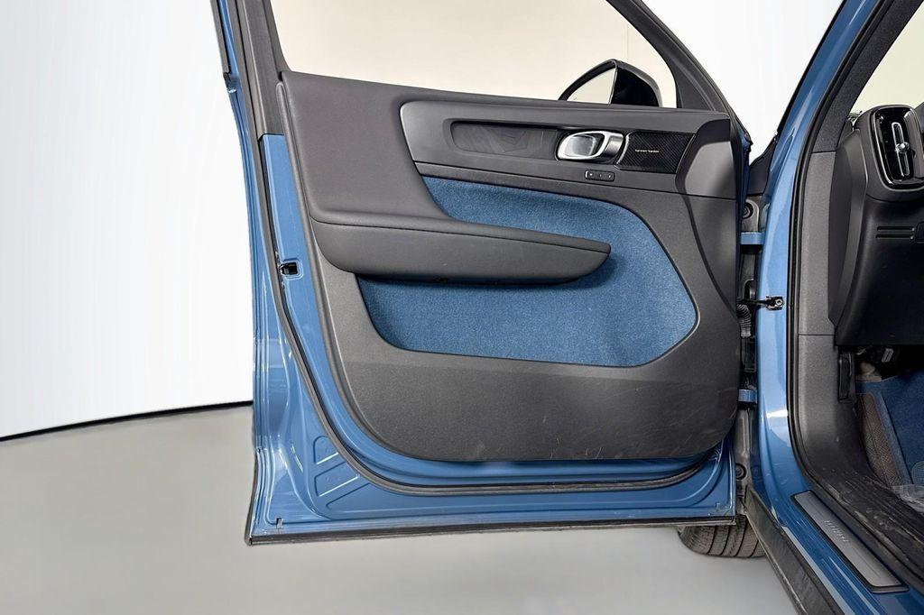 used 2022 Volvo C40 Recharge Pure Electric car, priced at $23,984