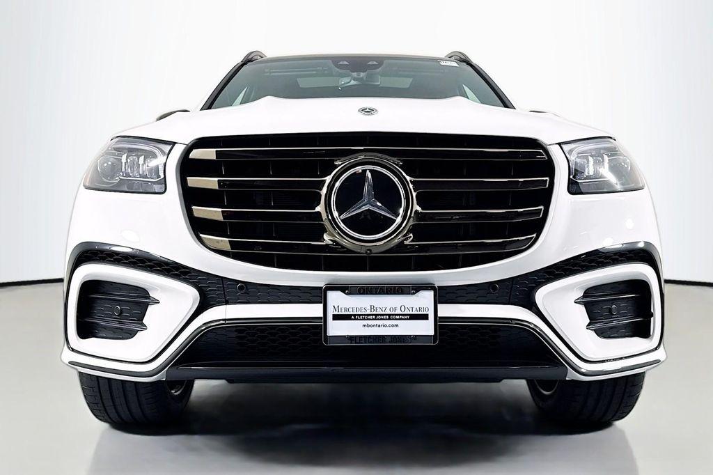 new 2026 Mercedes-Benz GLS 580 car, priced at $123,420