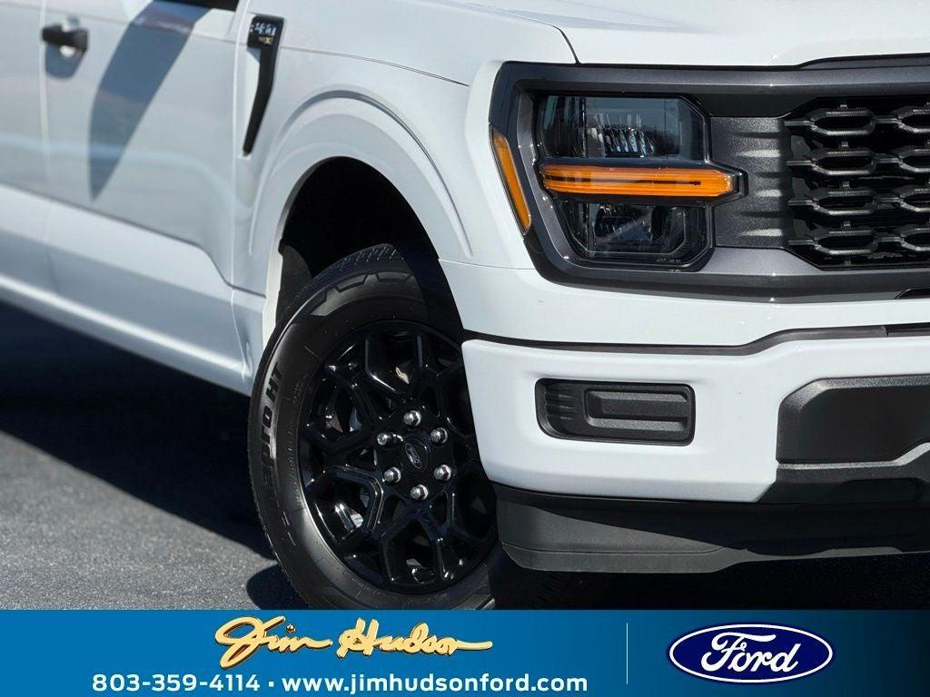 new 2025 Ford F-150 car, priced at $42,295
