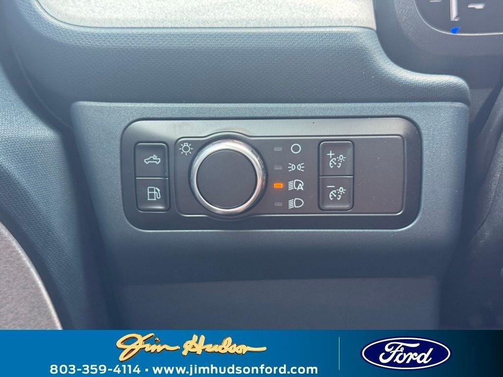 new 2025 Ford Maverick car, priced at $34,025