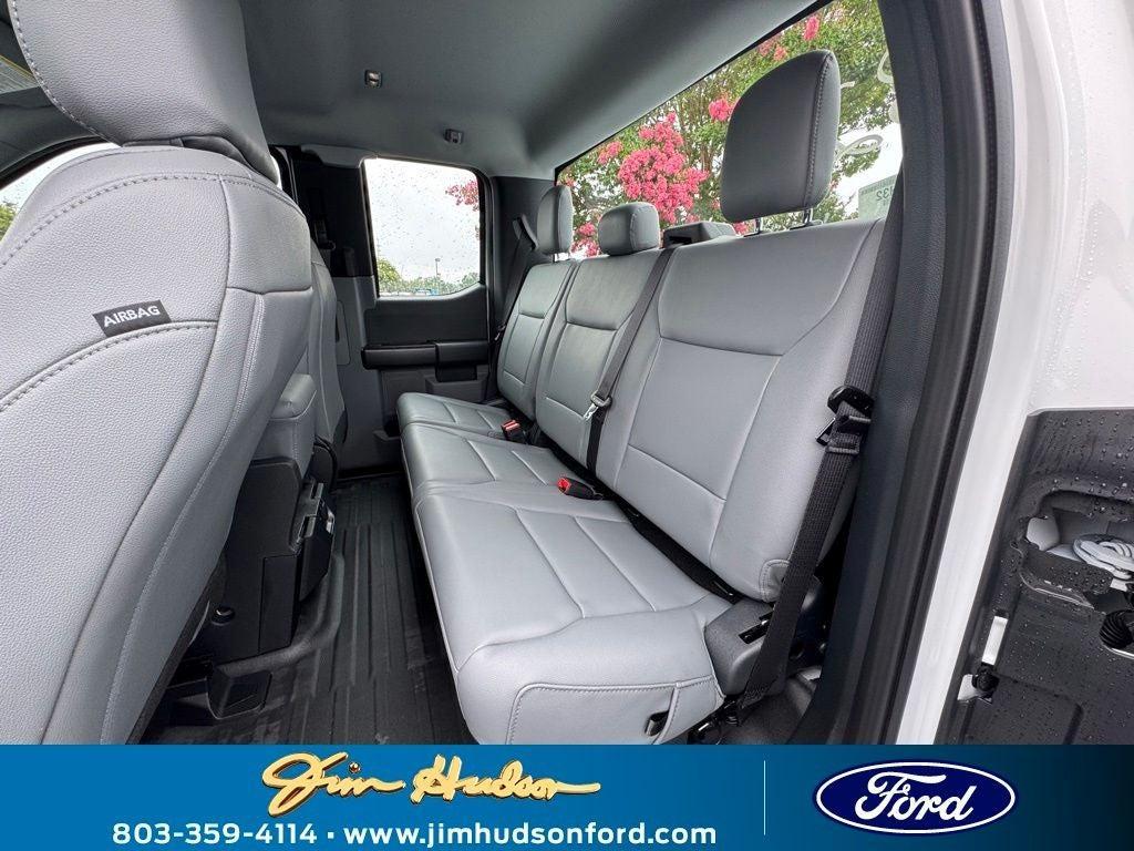 new 2025 Ford F-150 car, priced at $44,425