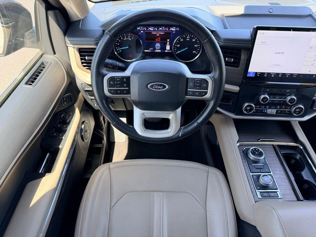 used 2024 Ford Expedition car, priced at $44,999