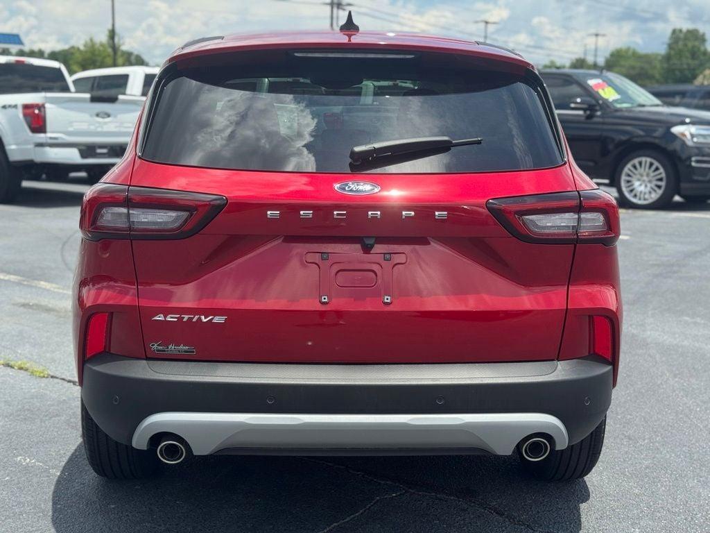 new 2025 Ford Escape car, priced at $26,725