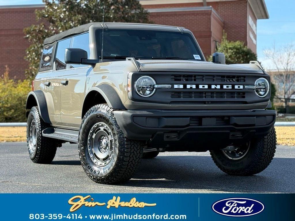 new 2025 Ford Bronco car, priced at $48,140
