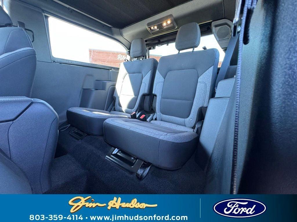 new 2025 Ford Bronco car, priced at $43,525