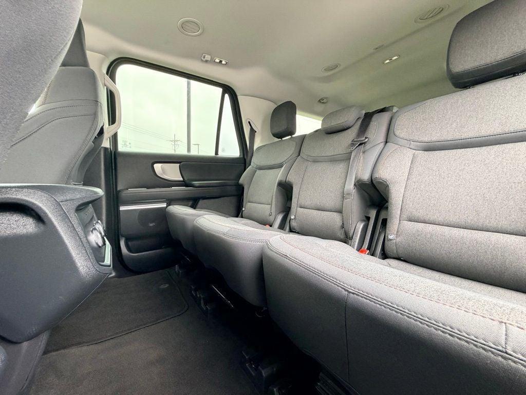 used 2025 Ford Expedition Max car, priced at $58,598