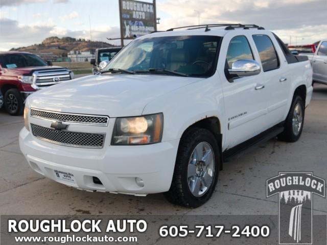 used 2007 Chevrolet Avalanche car, priced at $7,550