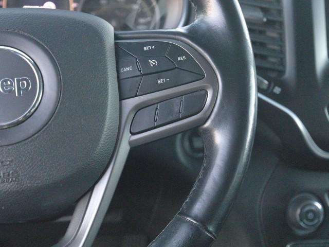 used 2021 Jeep Cherokee car, priced at $21,984