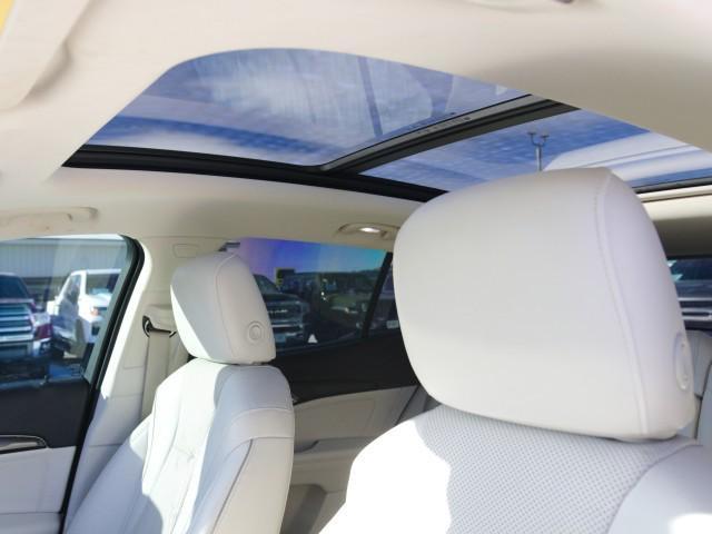 used 2022 Buick Envision car, priced at $23,164