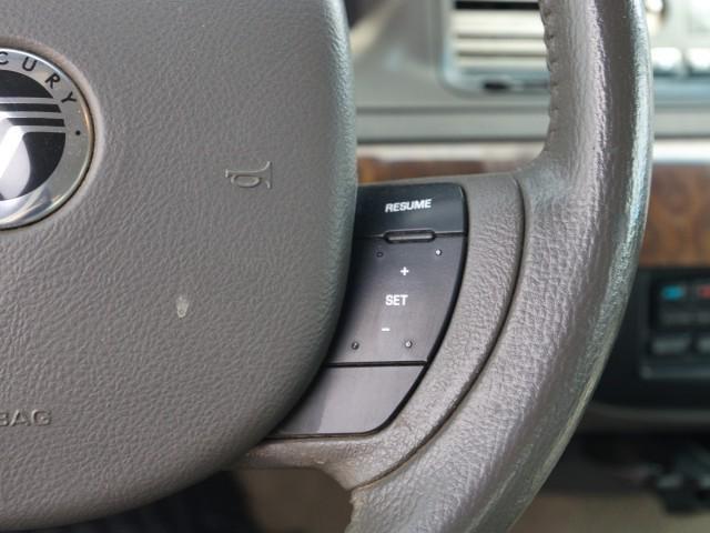 used 2007 Mercury Grand Marquis car, priced at $5,980