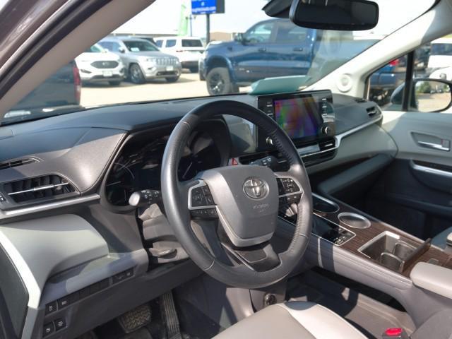 used 2022 Toyota Sienna car, priced at $35,703