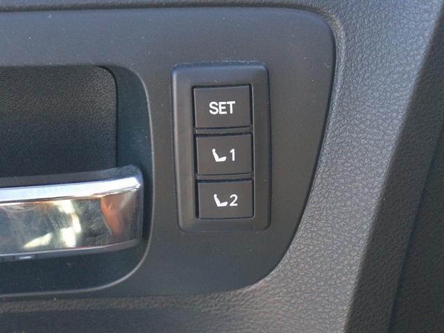 used 2017 Toyota Tundra car, priced at $38,536